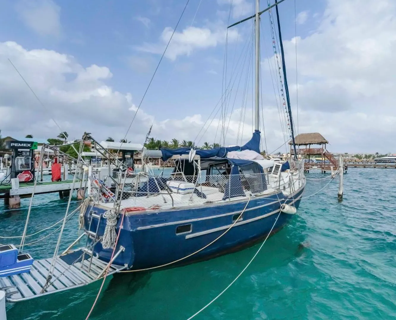 An Island Of Your Own On The Island - The Gemini Hotel Isla Mujeres